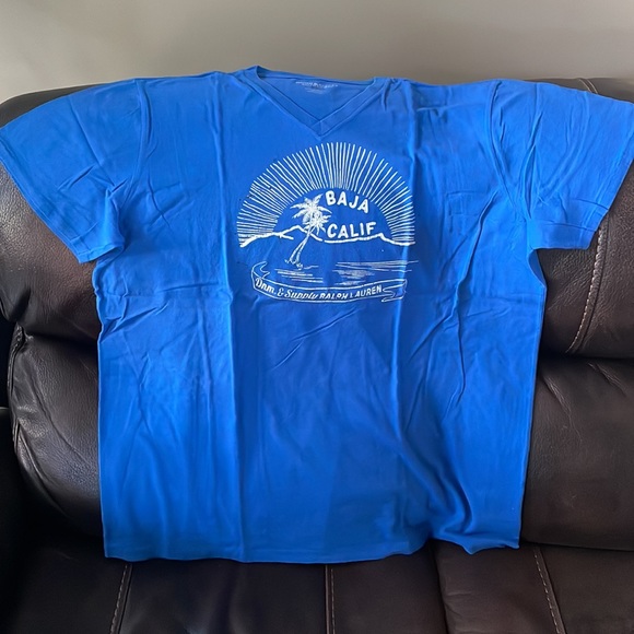 Ralph Lauren distressed style t-shirt - Picture 2 of 5